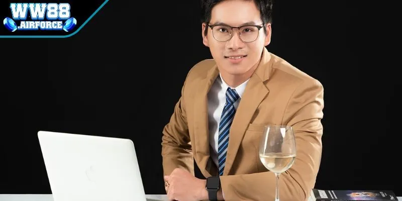 Sơ lược tiểu sử tác giả Vũ Phạm Thiện